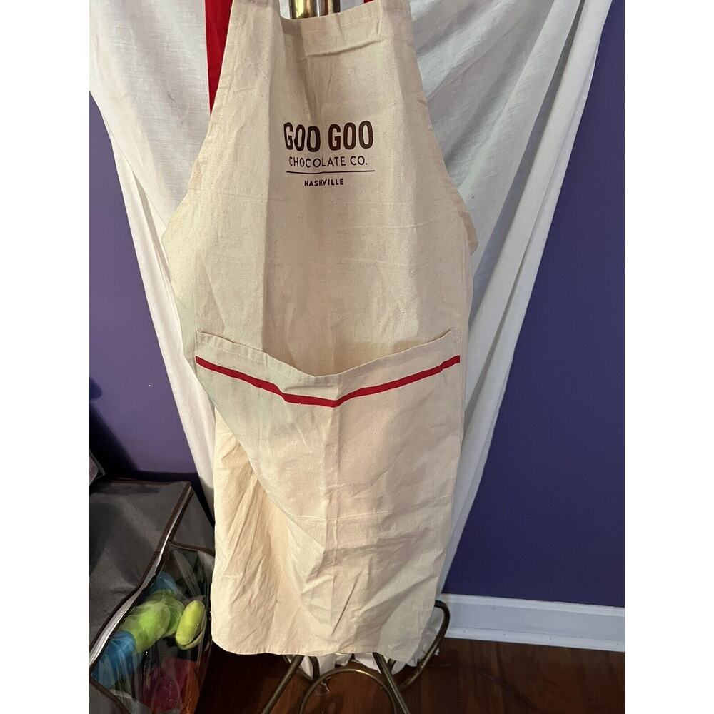 GOO GOO CHOCOLATE CO. OF NASHVILLE APRON